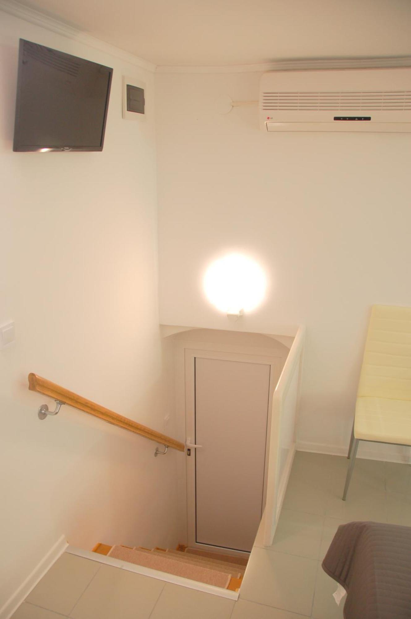 Studio "Sunrise" Ρόβινι Εξωτερικό φωτογραφία